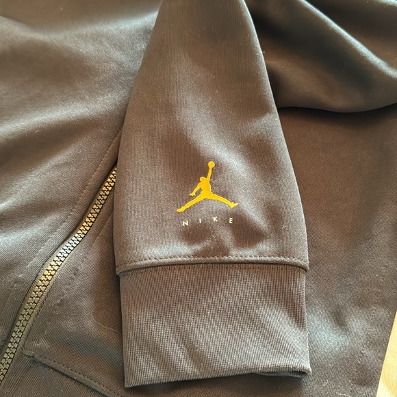 Jordan Jump man performance jacket XL youth - Picture 13 of 13
